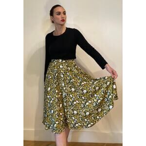 Catherine Malandrino Midi Skirt Floral Print Silky Beauty Pearl Buttons ~ Sz 4